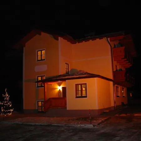 Апартаменты Kaml Franz Флахау