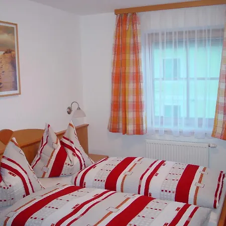 Kaml Franz Флахау