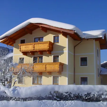 Kaml Franz Флахау